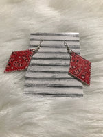 Red bandanna pattern faux leather earrings