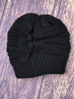 Black Sweater Cross Cross Hat