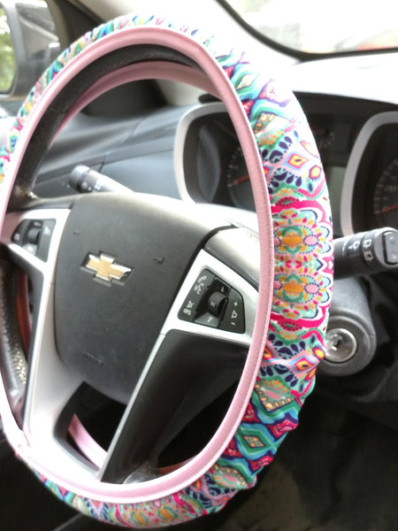 Green & Pink Design Steering Wheel Cover