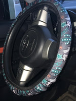 Western with Dotted Lightning Steering Wheel Cover